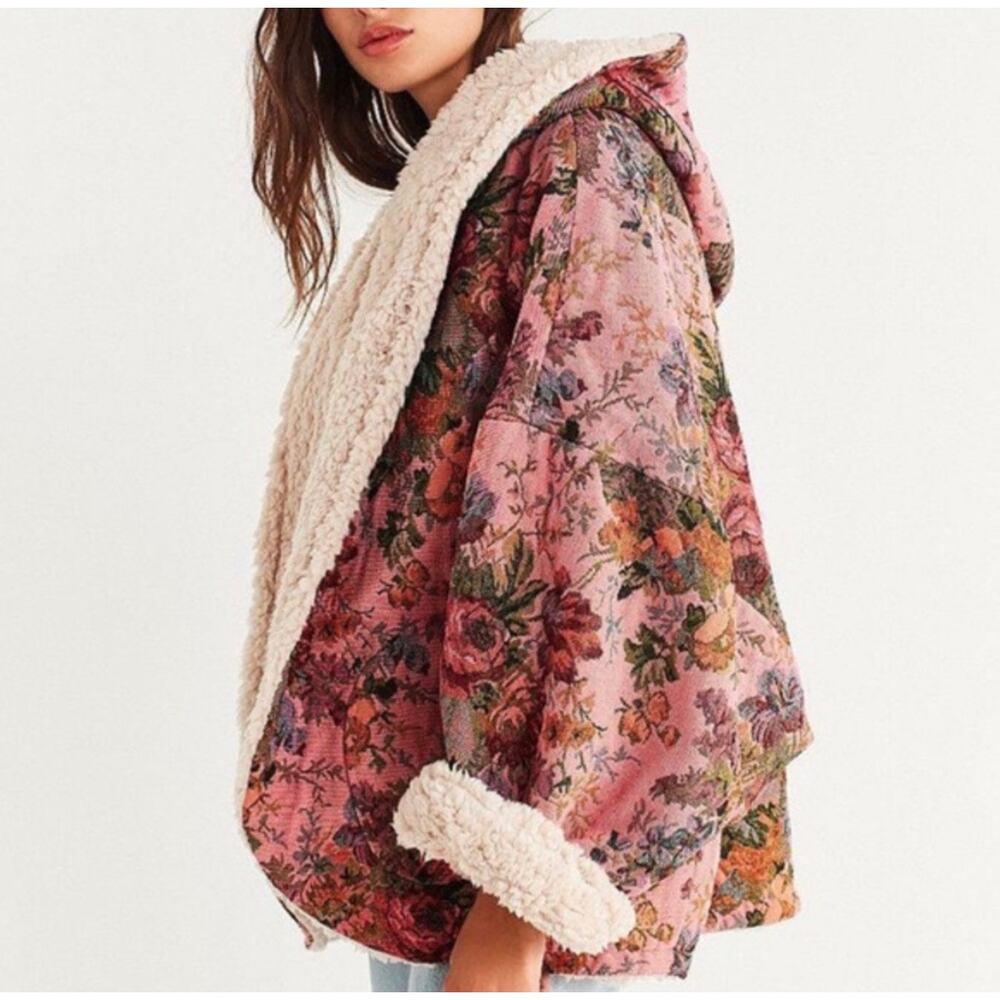 Urban Outfitters Inspired Beatriz Fuzzy Reversible Coat Jacket L Floral Fleece - Picture 11 of 11